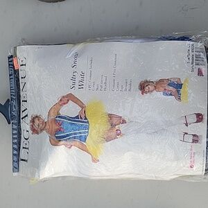 Snow white adult halloween costume